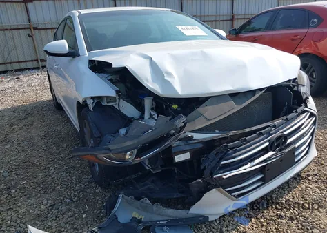 2018 Hyundai Elantra Value Edition из США, поврежденный, VIN 5NPD84LF9JH347655